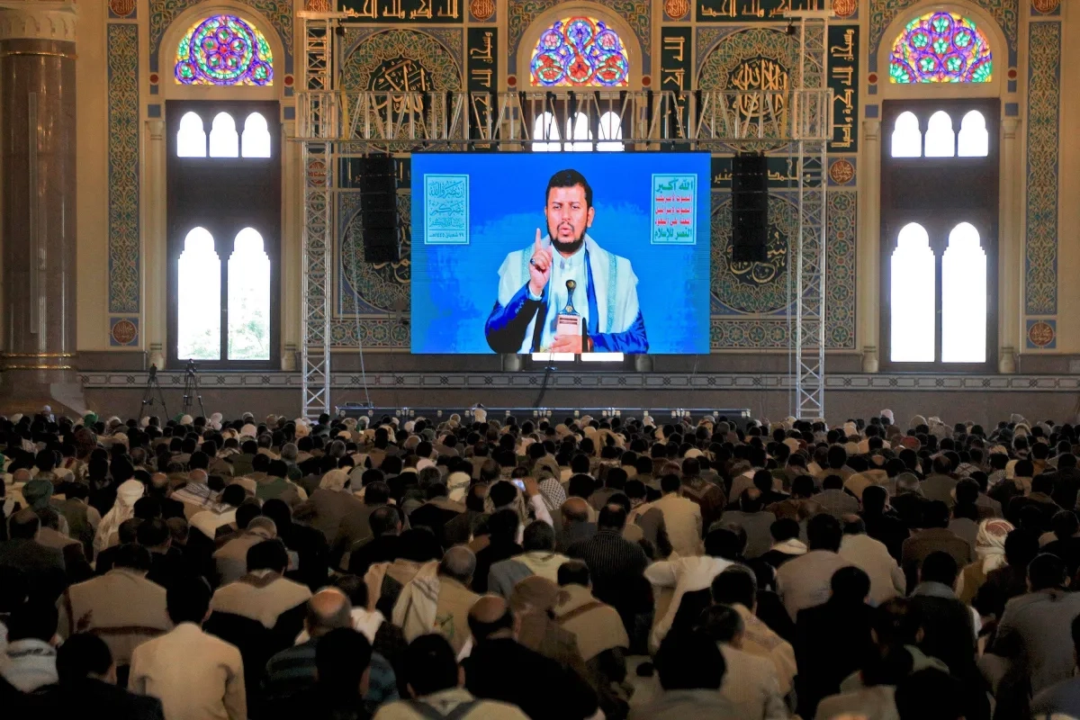 رفض شعبي للخطباء الحوثيين في 3 محافظات يمنية