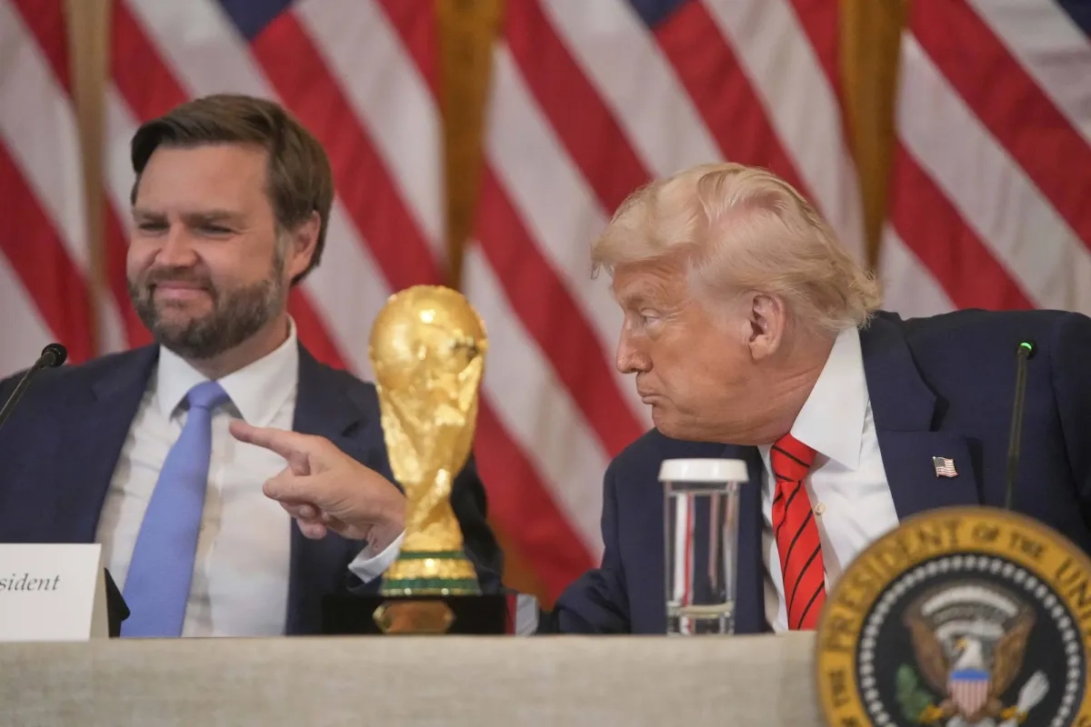 كأس العالم 2026: ترمب يتعهد بمونديال آمن وناجح وسلس