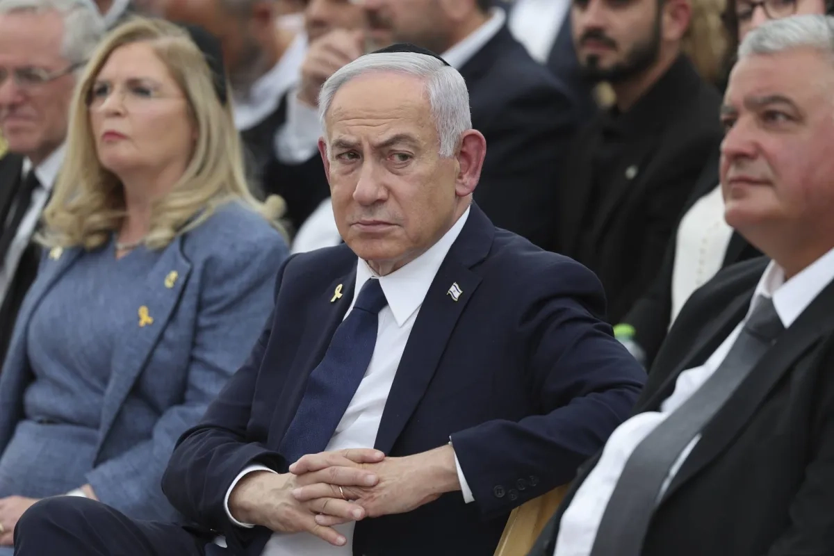 نتنياهو يشكك فى بقاء 3 رهائن على قيد الحياة بغزة