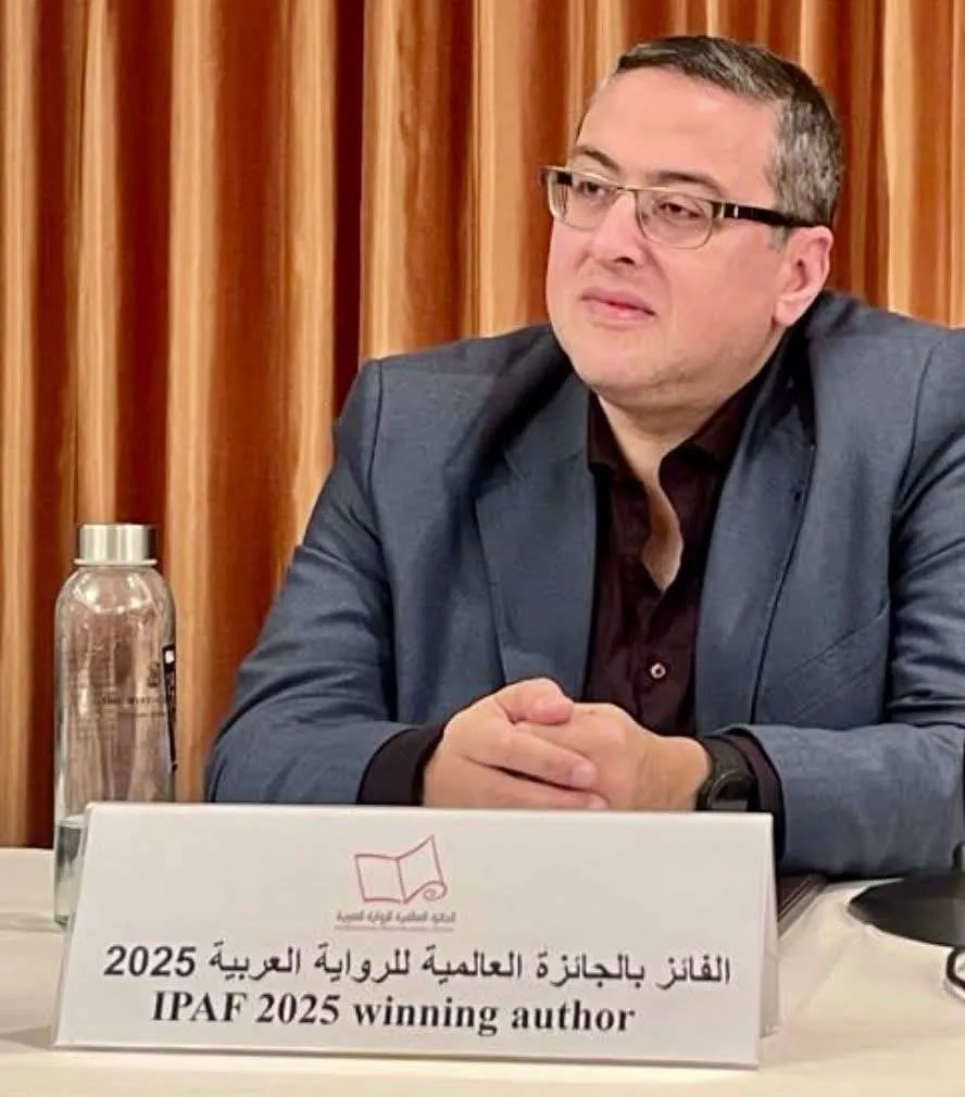 محمد سمير ندا: أفضّل أن أعيش كالخفاش بعيداً عن الأضواء