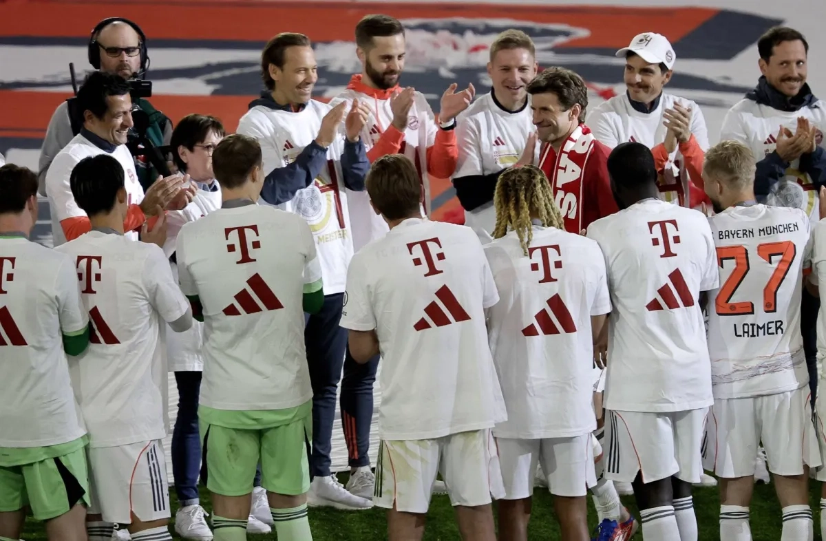 Bayern Munich Celebrates Bundesliga Title with Last Home Win for Thomas Müller