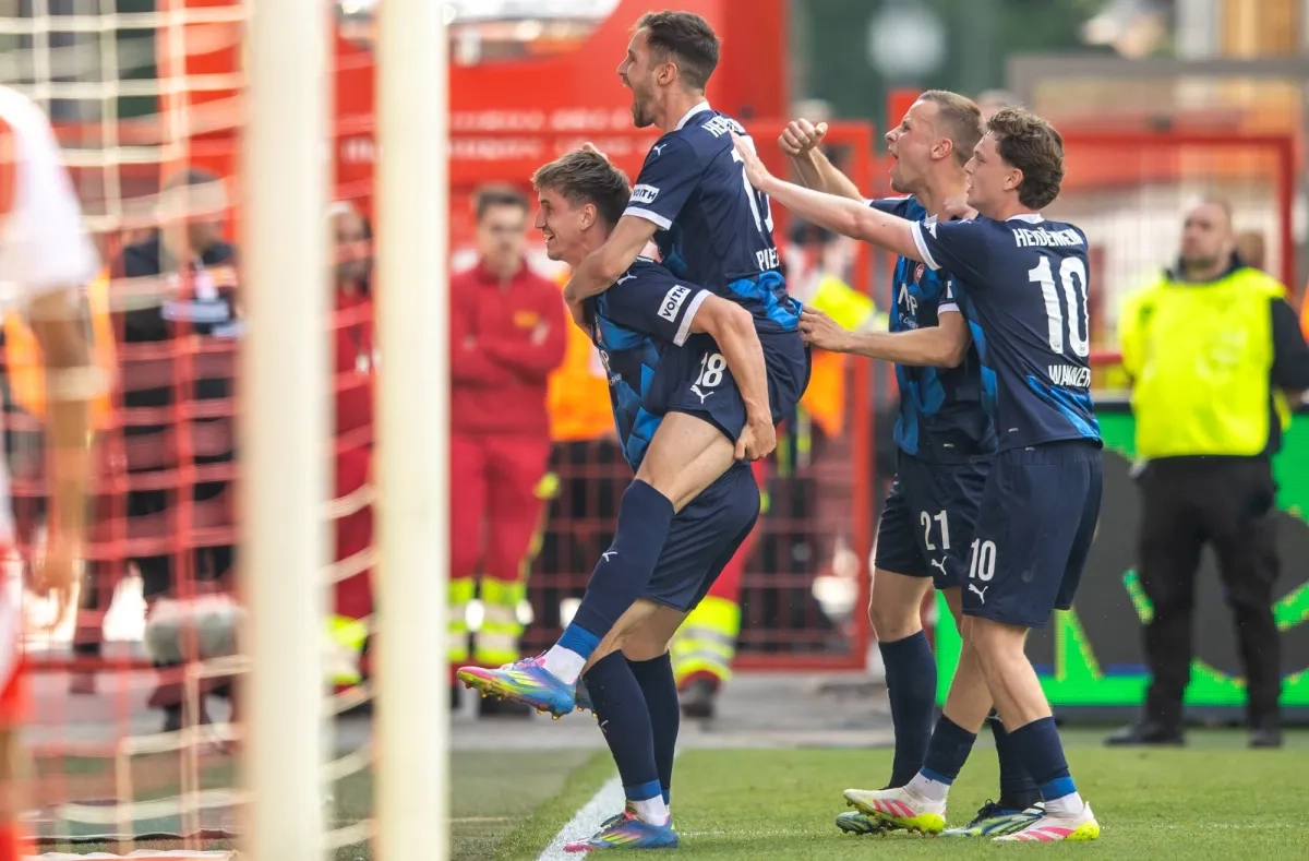 Bundesliga Club Heidenheim Accuses Berlin Police of 'Extreme Violence' Against its Fans
