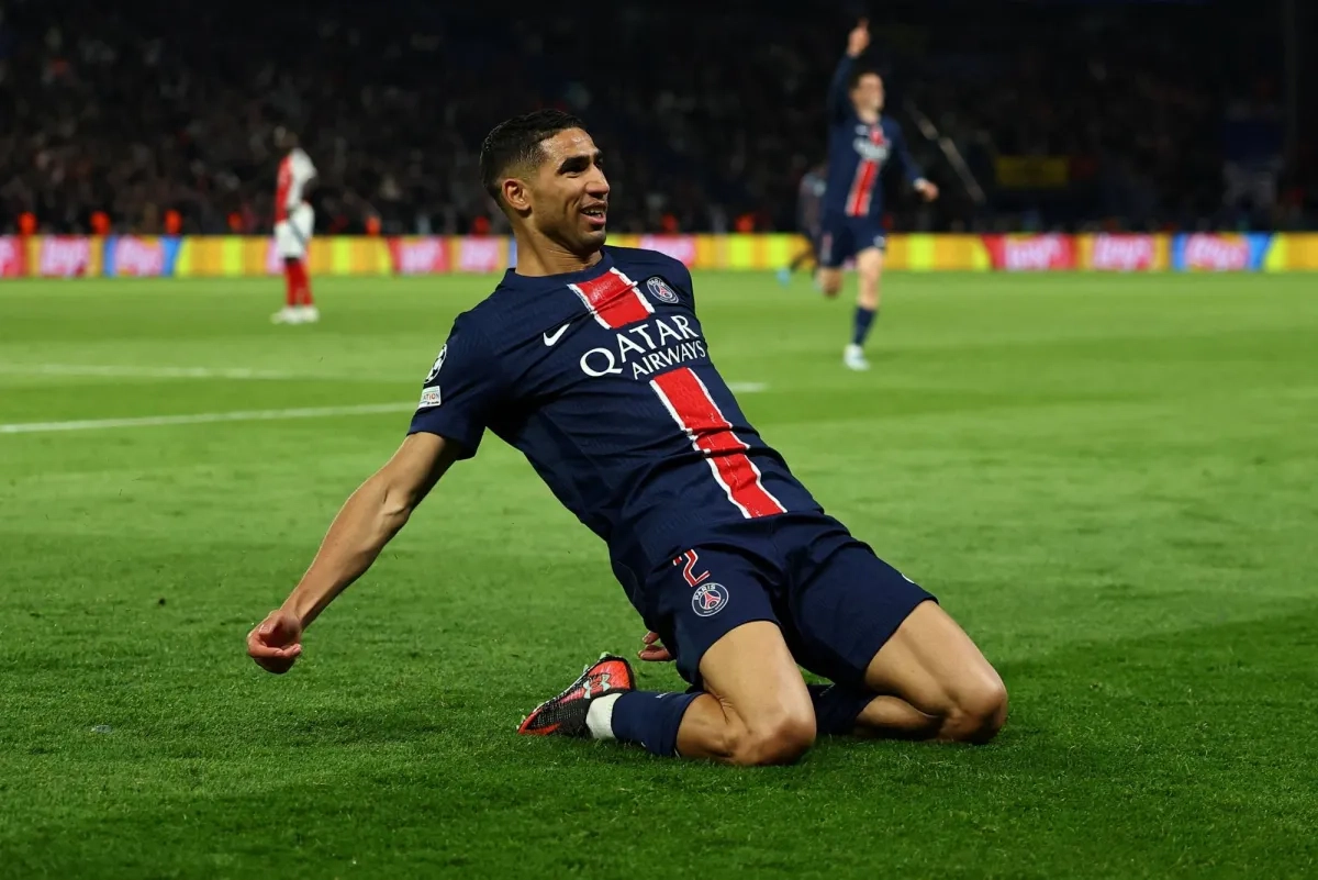 أشرف حكيمي... أفضل لاعب أفريقي في الدوري الفرنسي