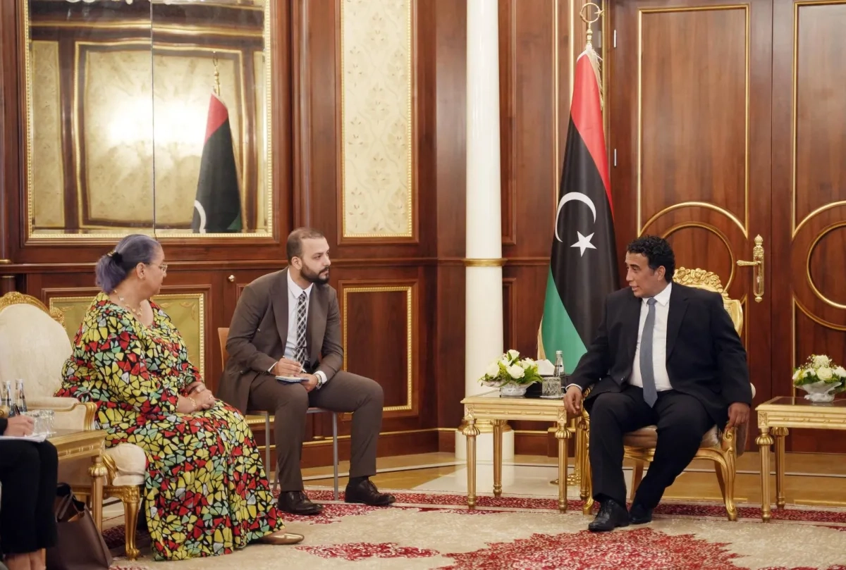 المنفي لاستطلاع آراء الليبيين حول مخرجات «الاستشارية» بشأن الانتخابات