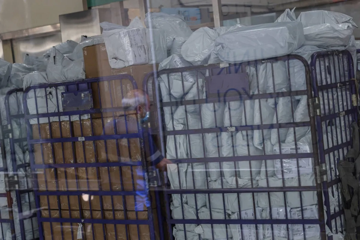 Germany Arrests 3 Ukrainians Suspected of Spying in Exploding Parcel Plot