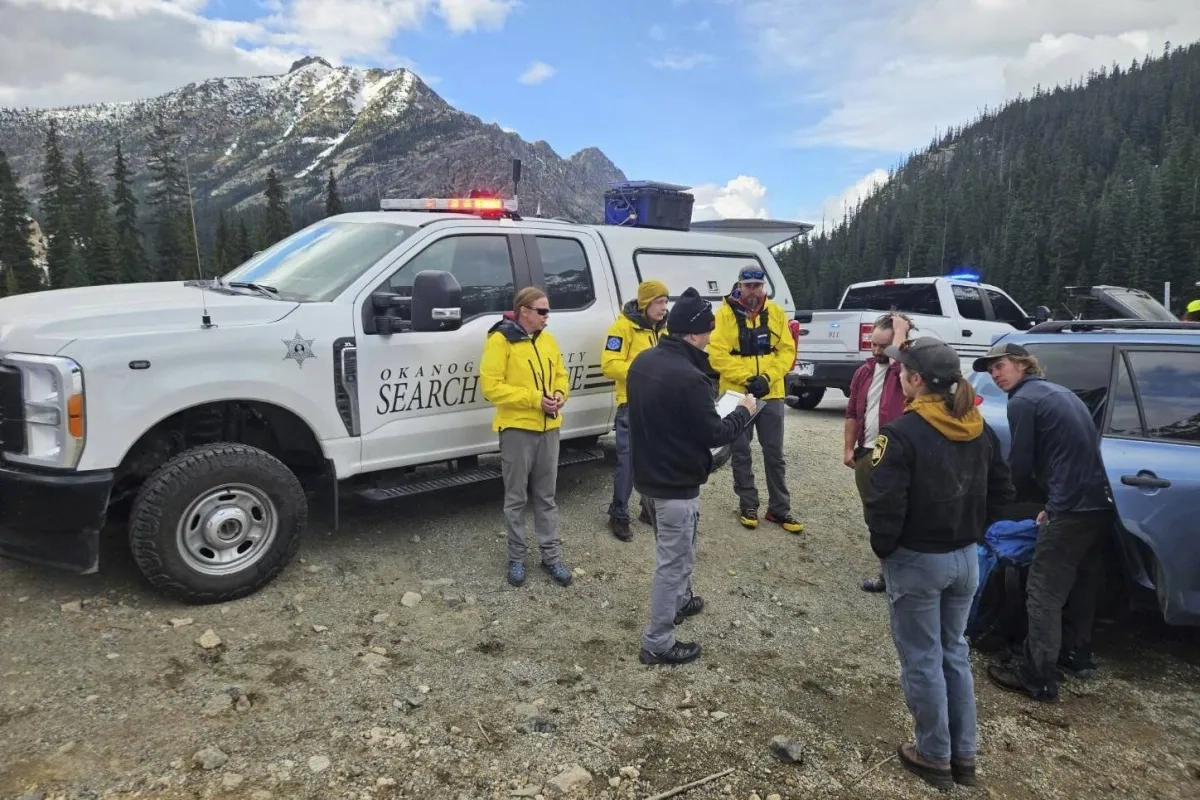 3 Climbers Fell 400 Feet to their Death. One climber Survived and Drove to Pay Phone