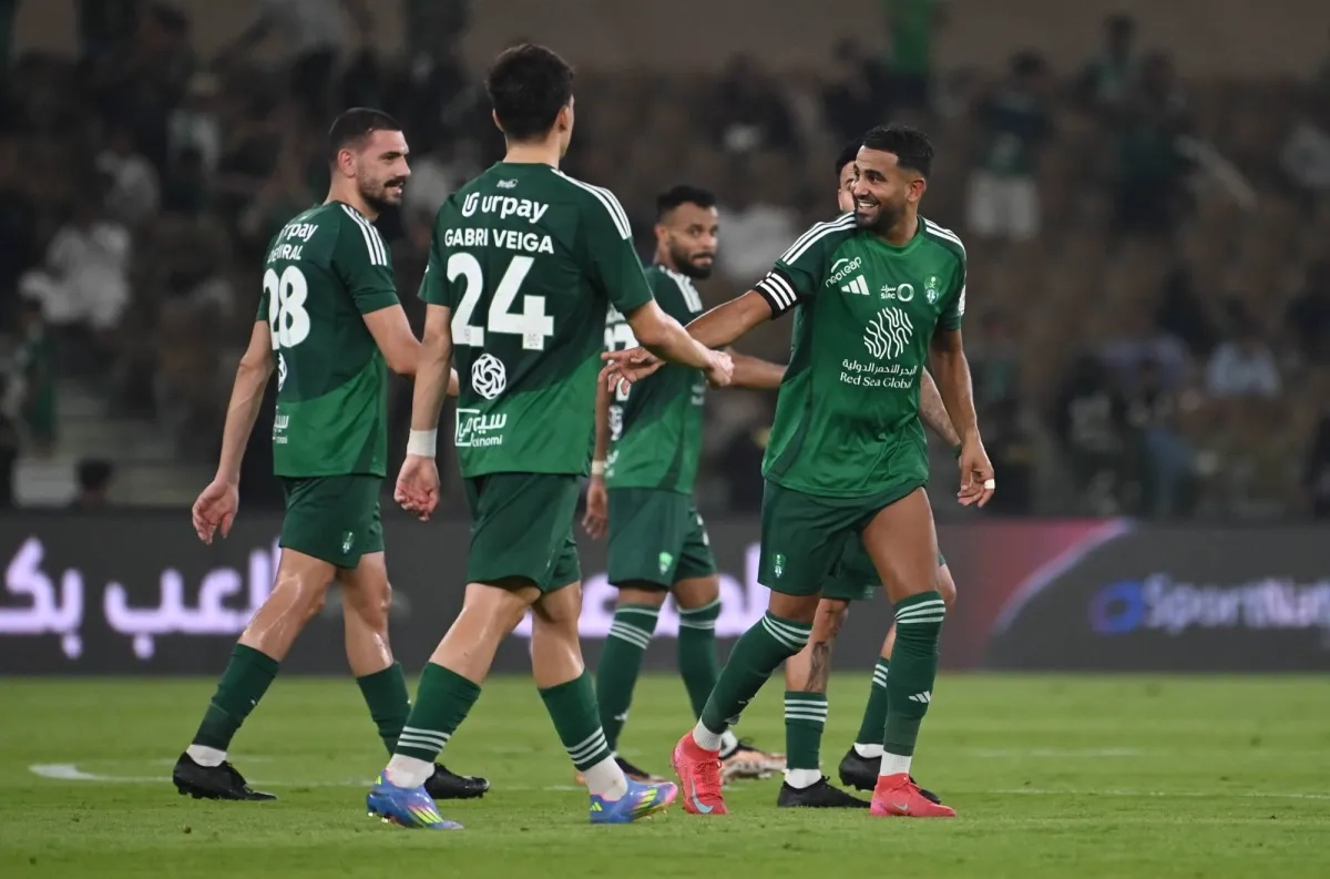 الدوري السعودي: برباعية… الأهلي يقرب الخلود من الهبوط