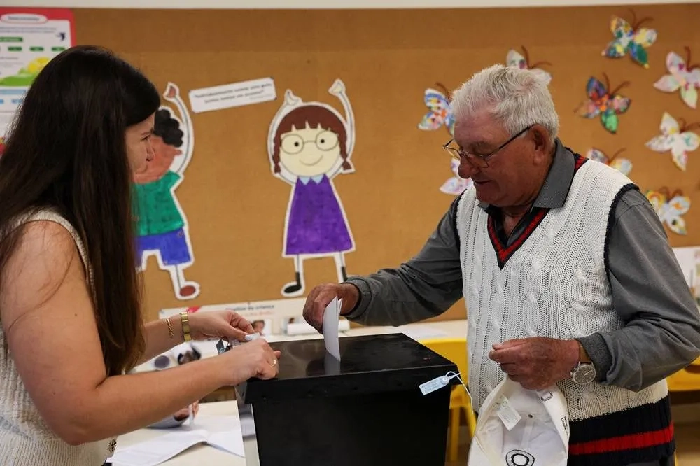 Portuguese Head to the Polls in Election Unlikely to Yield Stable Government