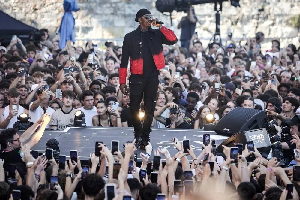 Rapper Werenoi, France's Biggest-Selling Music Artist in Recent Years, Dies at Age 31