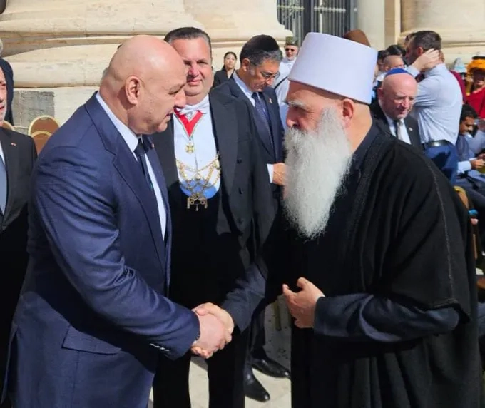 الرئاسة اللبنانية: التعليق الإسرائيلي على الصورة مع طريف «مشبوه»
