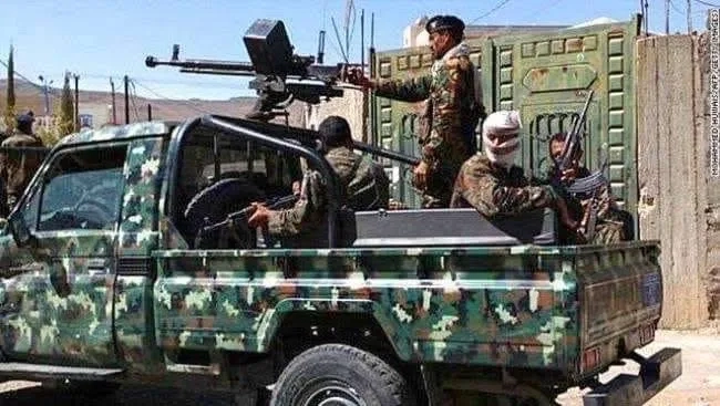 سكان صنعاء يقبعون تحت طائلة الفقر وشعارات الحوثيين