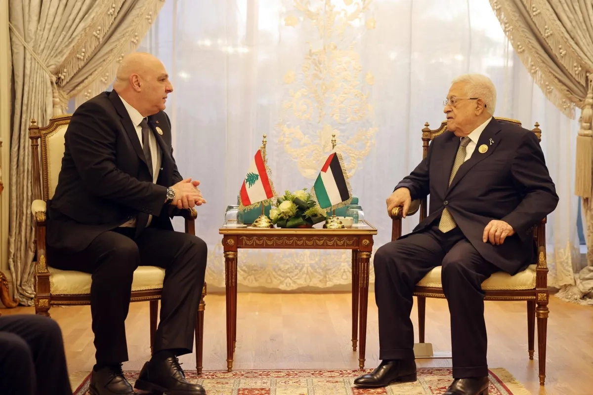زيارة عباس إلى بيروت: هل يُطوى ملف السلاح الفلسطيني؟