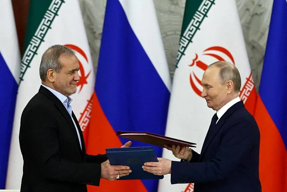 Iran Parliament Approves Strategic Pact with Russia