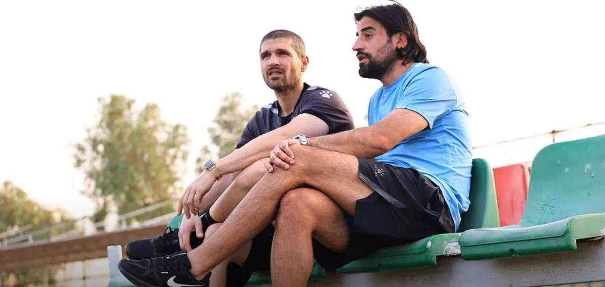 بعد إيقافه 6 أشهر... مدرب دهوك يتهم الاتحاد العراقي بـ«المحسوبيات»