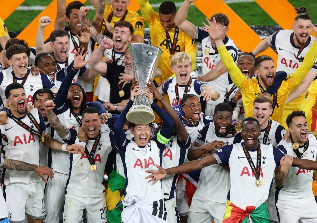 توتنهام يعالج آلام وإنكسارات جماهيره بـ«كأس الدوري الأوروبي»