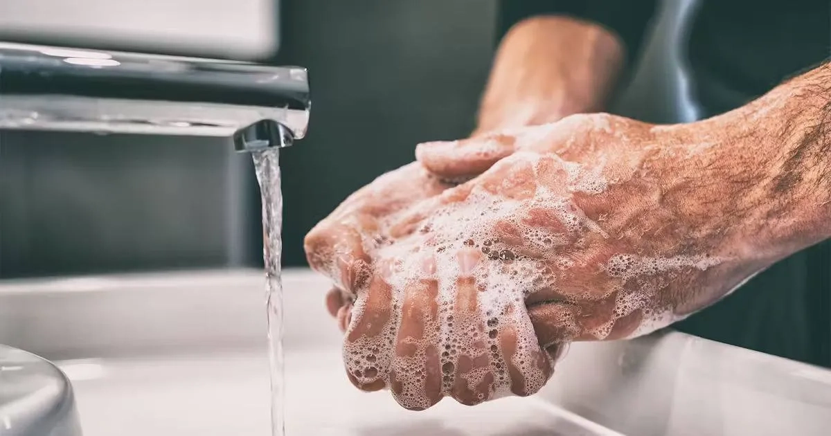 4 أخطاء شائعة في غسل اليدين