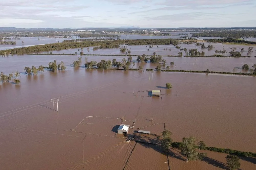 Australia Begins Clean-up After Floods Kill 5, Damage 10,000 Properties