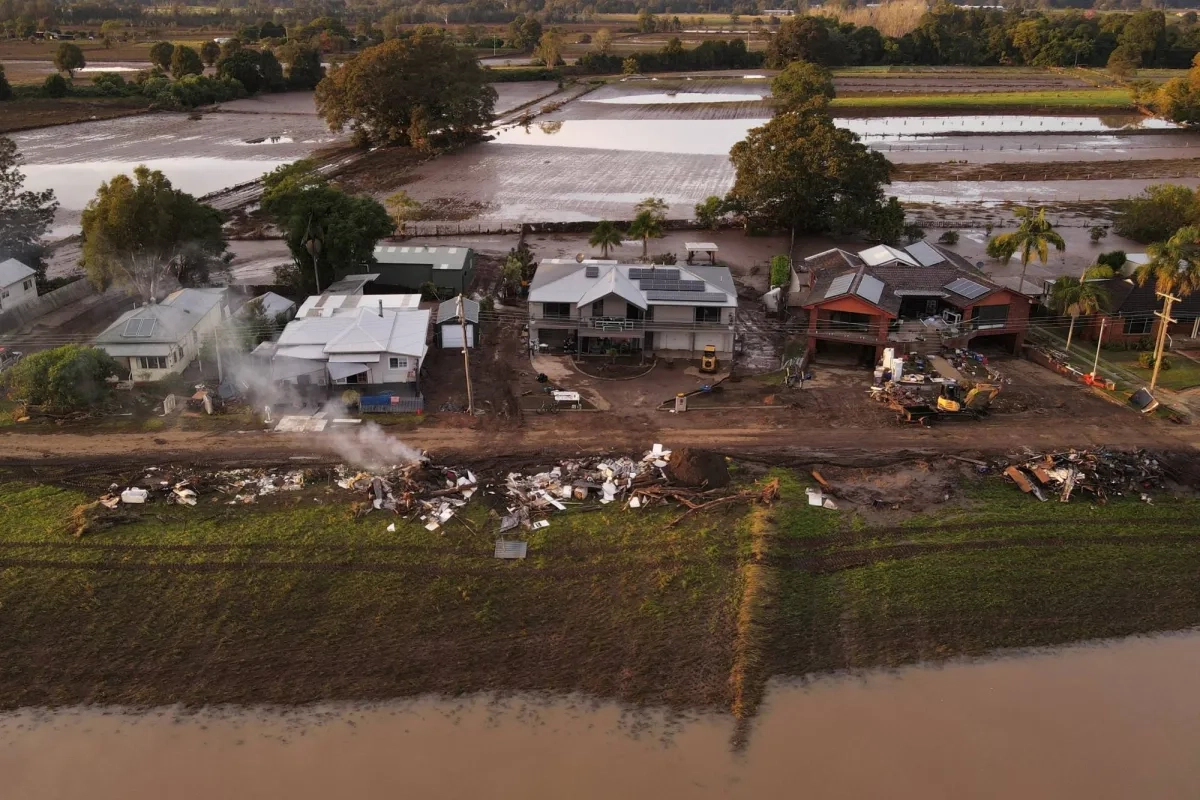 Australian Authorities Airdrop Supplies to Farmers Stranded by Floods