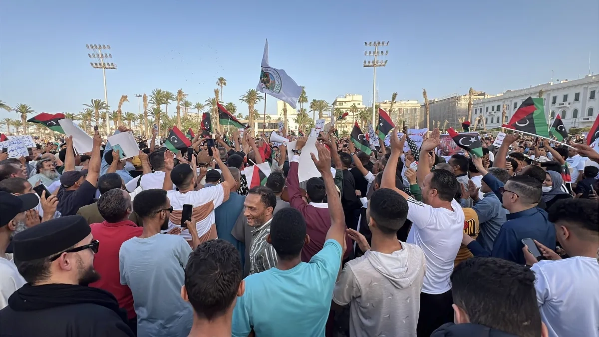 مسلحون يقتحمون مقر وزارة الخارجية في العاصمة الليبية طرابلس