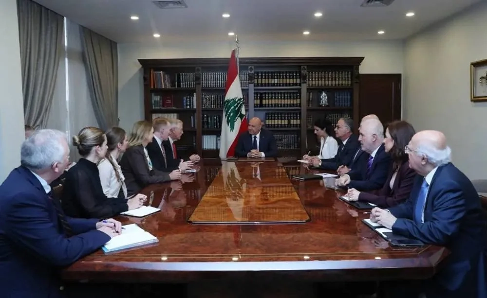 Lebanon to Tackle Arms in Beirut Palestinian Refugee Camps in June, as Aoun Meets Hezbollah MPs