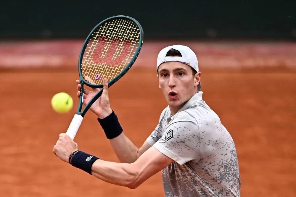 Humbert Star Struck as PSG's Dembele Cheers Him on at Roland Garros