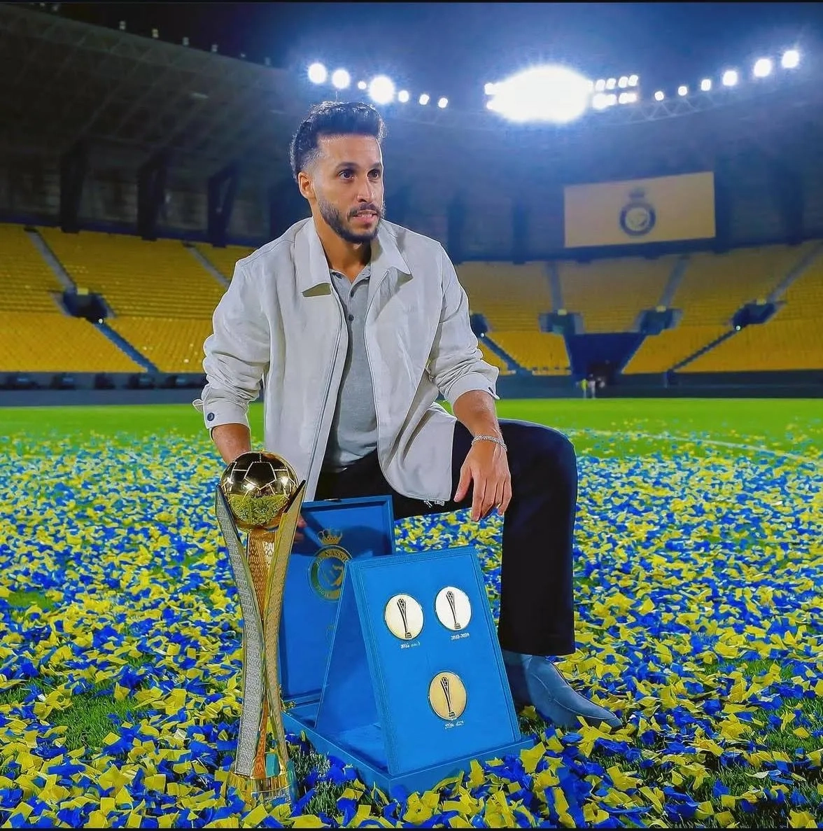 4 عروض تغري مدرب النصر عبد العزيز العلوني