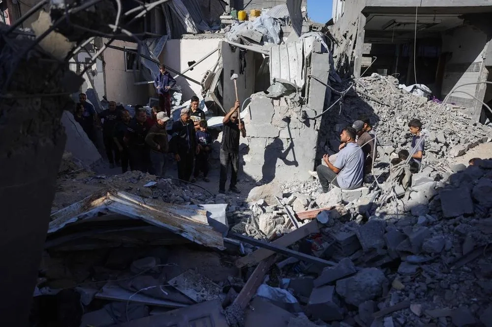 Israel Strike on a Home in Gaza Kills 22 as it Orders Hospital Evacuation