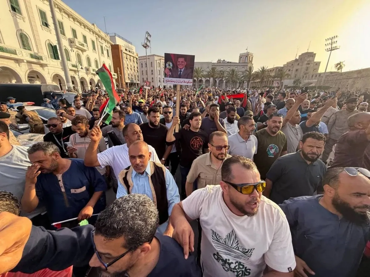 Protests Demanding Dbeibeh's Resignation Tighten Pressure on Libya's Unity Government