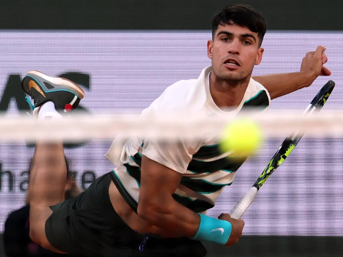 Alcaraz Survives after Sabalenka, Zheng Shine at Scorching French Open