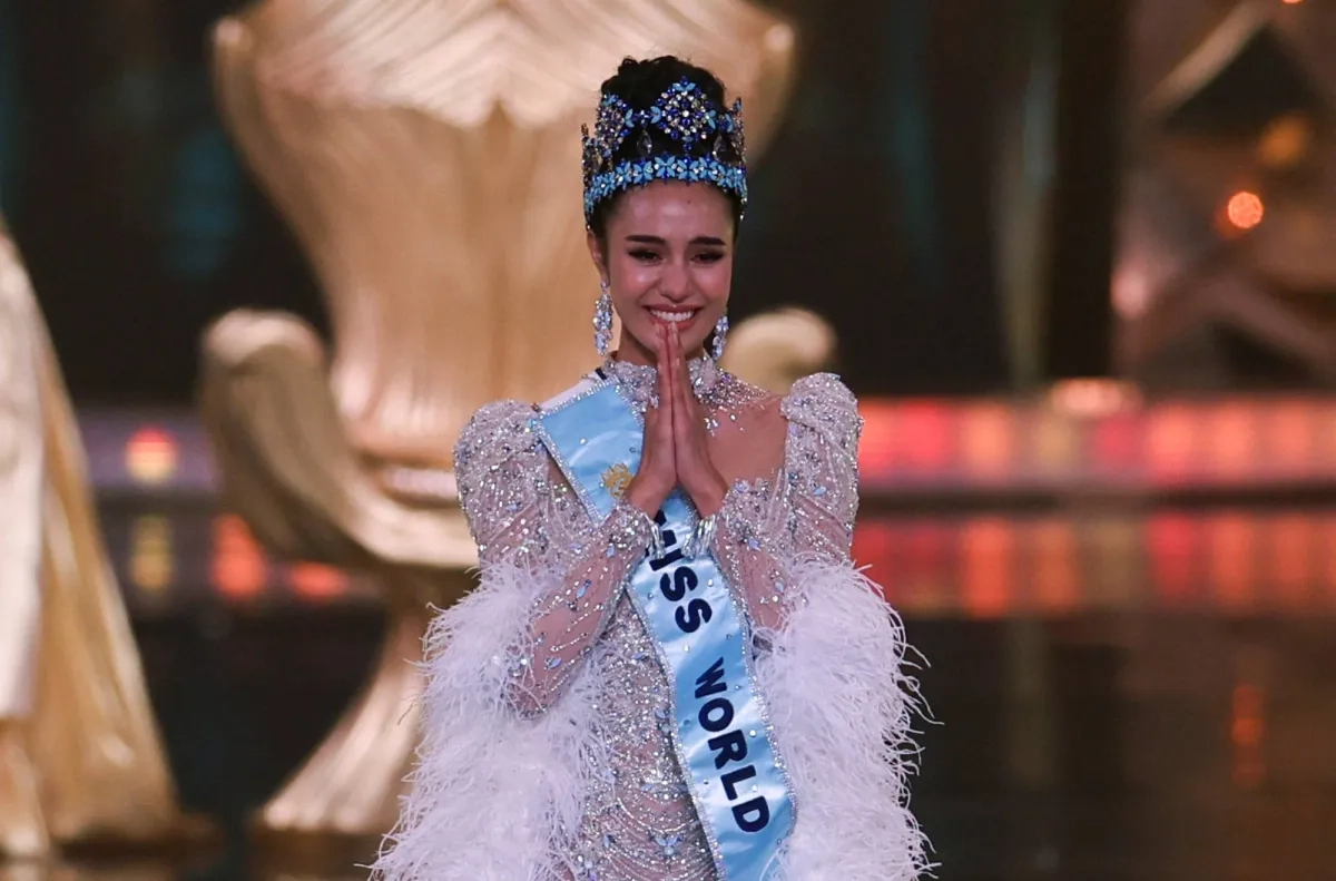 Opal Suchata Chuangsri from Thailand Crowned Miss World 2025