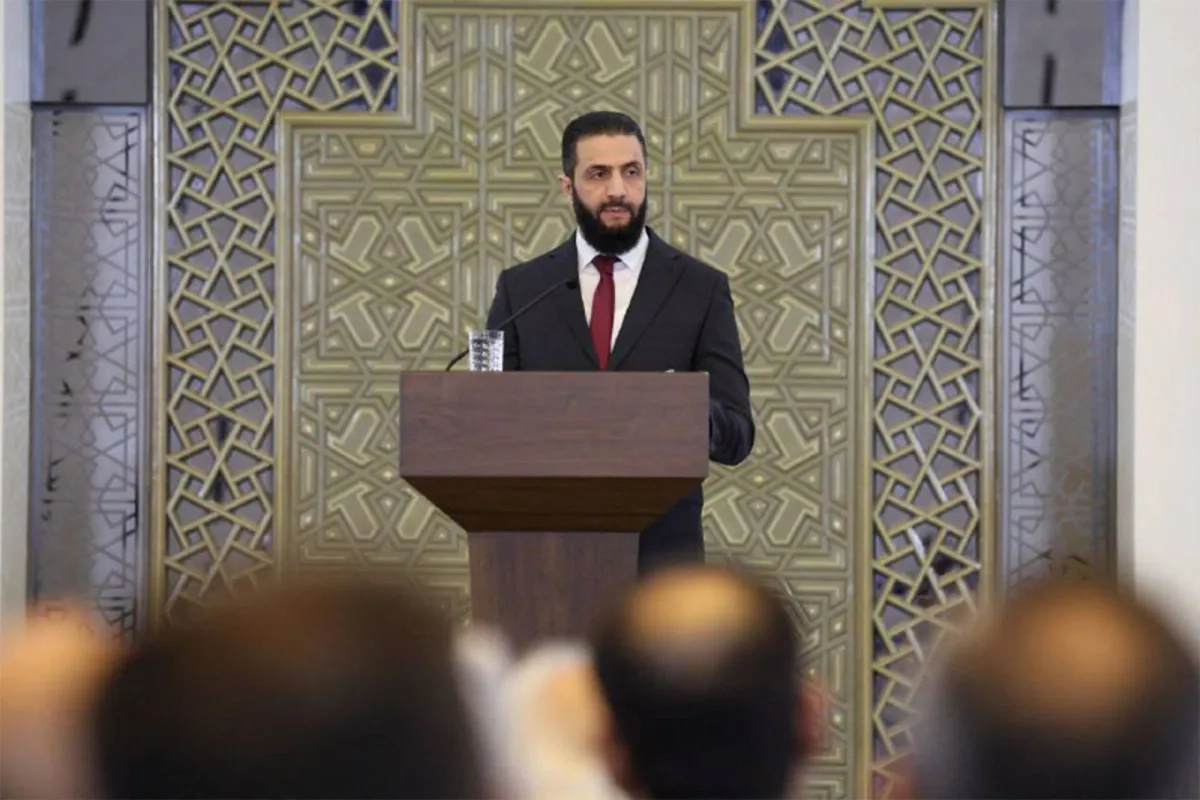 الشرع في أول حوار مع صحيفة يهودية: لن تُبنى سوريا مستقرة بالخطابات والشعارات
