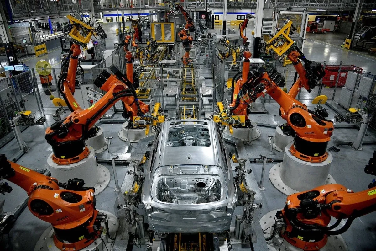 انكماش قطاع التصنيع الأميركي للشهر الثالث في مايو