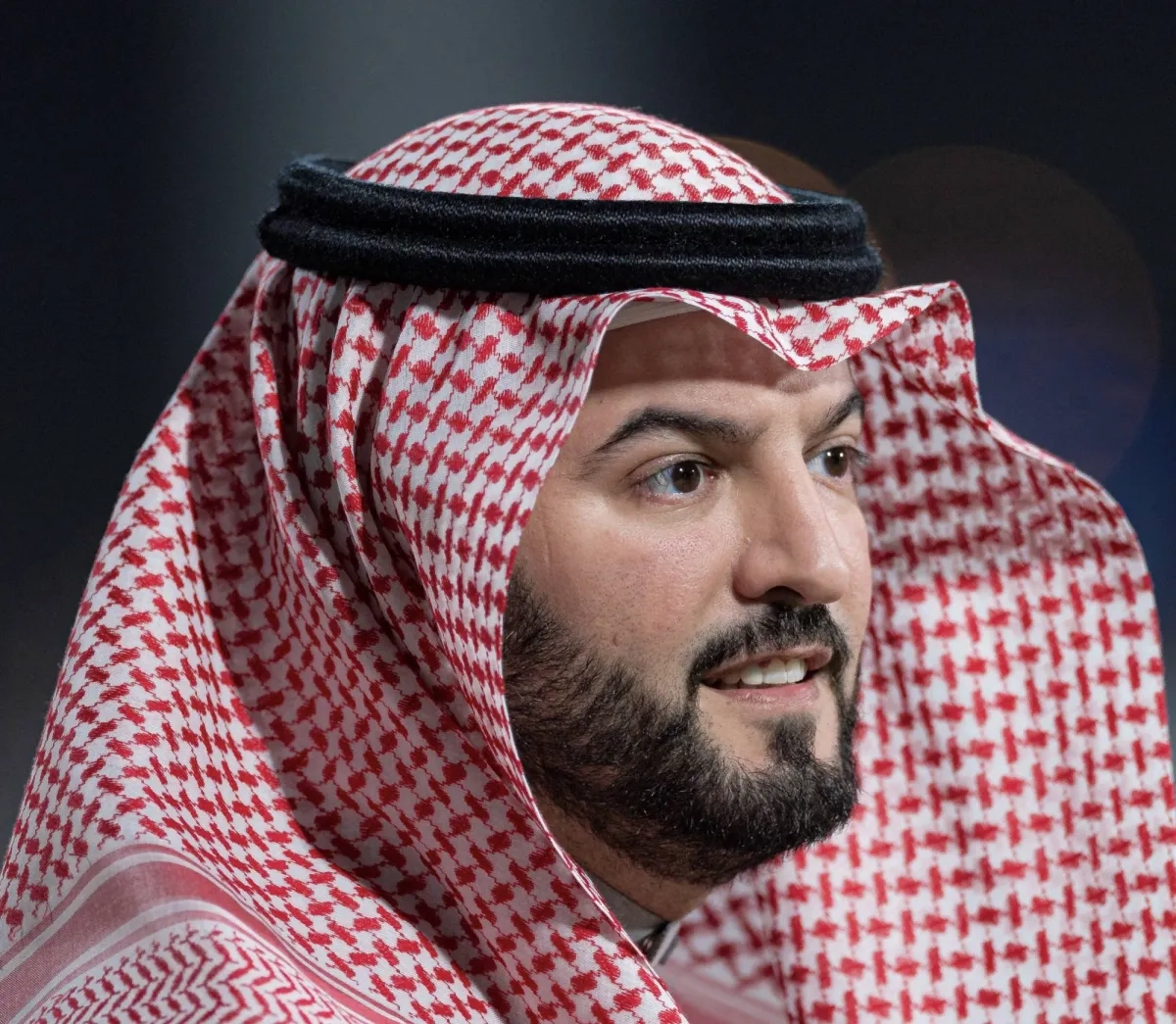 الهلال يحسم صفقة «أوسيمين»... ومساعٍ لإنهاء صفقتي ثيو وبرونو
