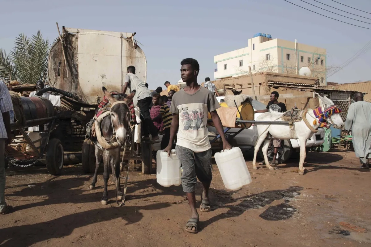 وزير خارجية بريطانيا: السودان يعيش «أسوأ كارثة إنسانية في العالم»