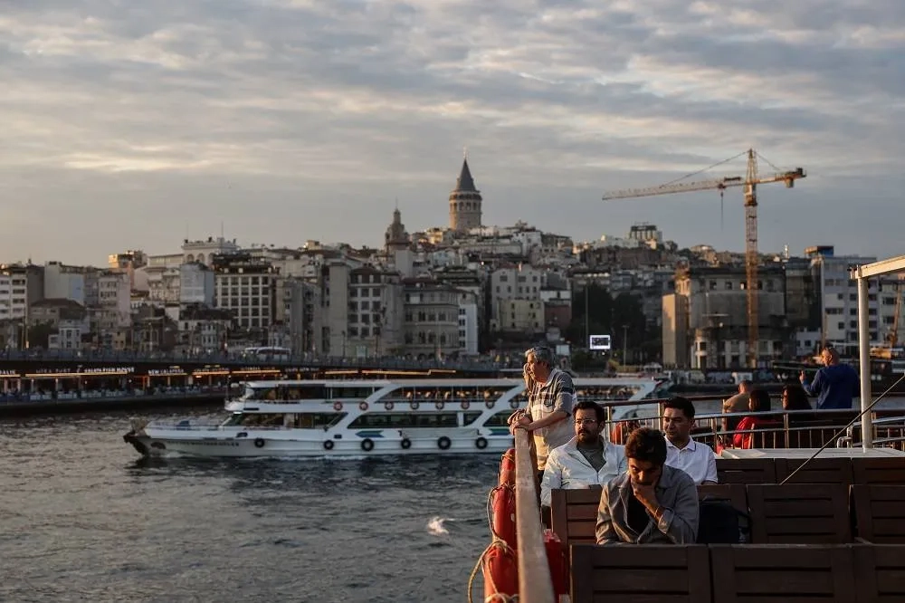 Turkish Inflation Falls to 35.4% in May, Below Forecast