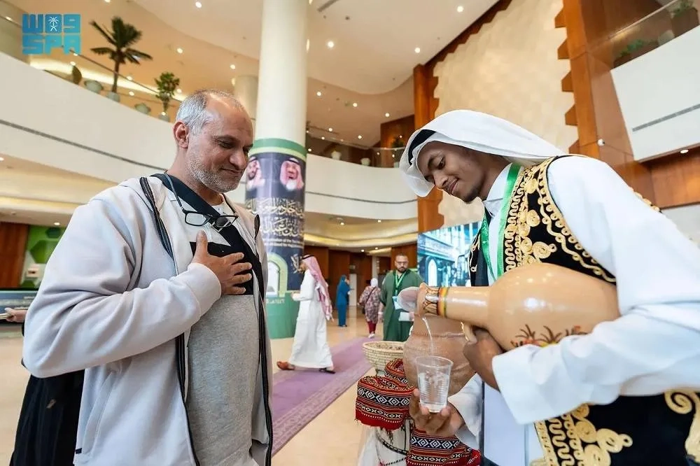Pilgrims from 100 Nations Welcomed in Makkah Under Custodian of the Two Holy Mosques' Hajj Program