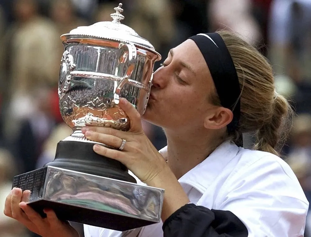 French Open Organizers Scrap 25th Anniversary Ceremony for Mary Pierce as She Can't Attend