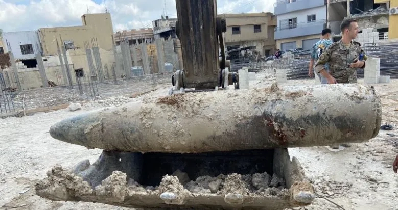 إسرائيل تخطف صياداً في جنوب لبنان وتهدد مختار بلدة حدودية