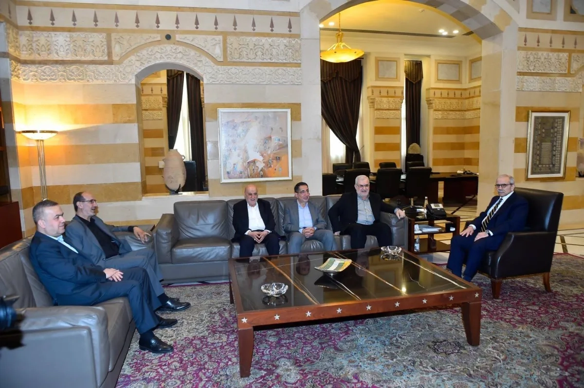 Lebanon: Hezbollah ‘Mends' Ties with Prime Minister