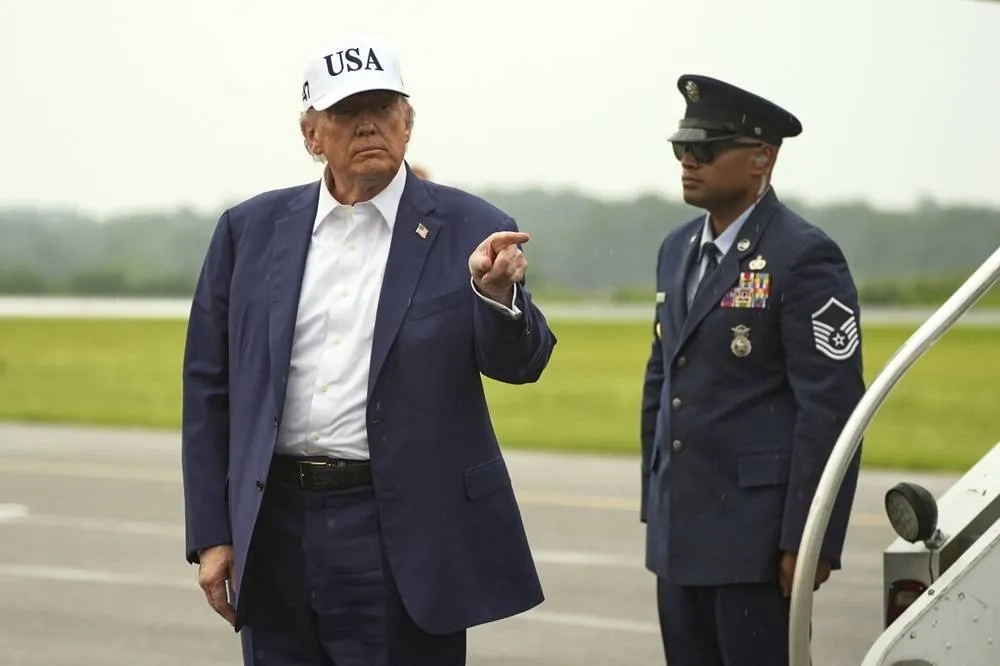 Trump Says Musk Will Face ‘Very Serious Consequences' If He Funds Democratic Candidates