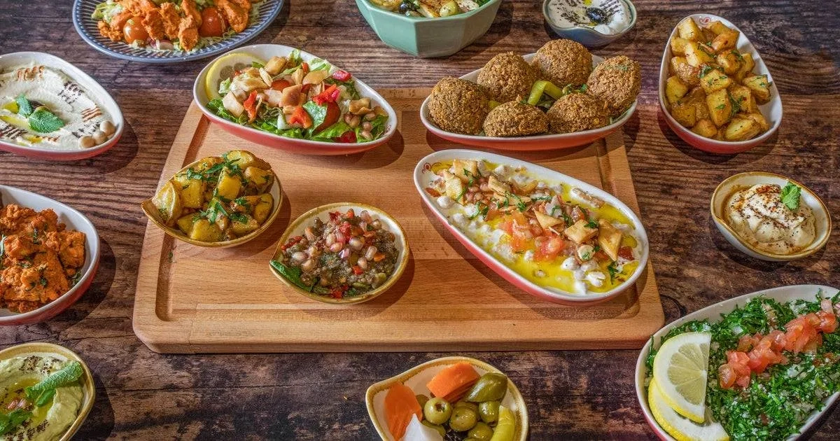 مطعم «أم»... نبع الحنان في كل طبق