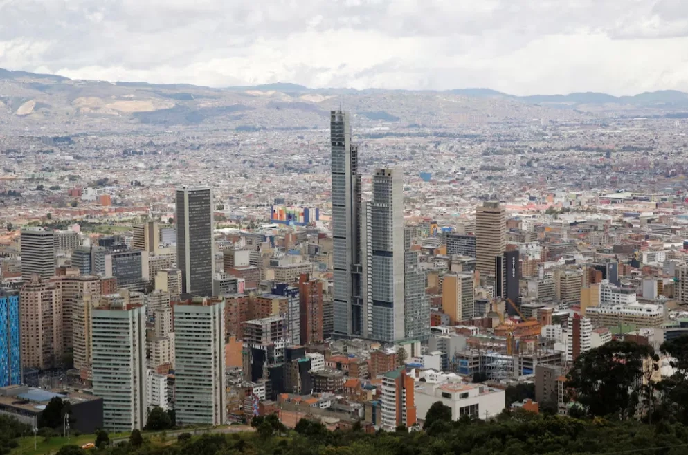 Strong Earthquake Shakes Colombian Capital Bogotá