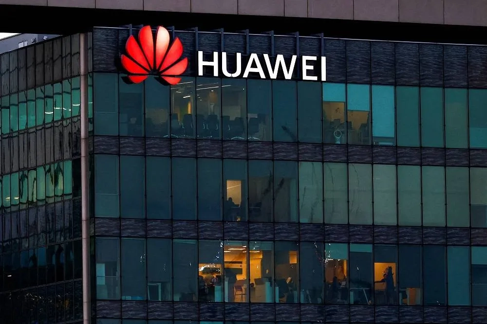 Huawei Chips Are One Generation Behind US but Firm Finding Workarounds, CEO Says