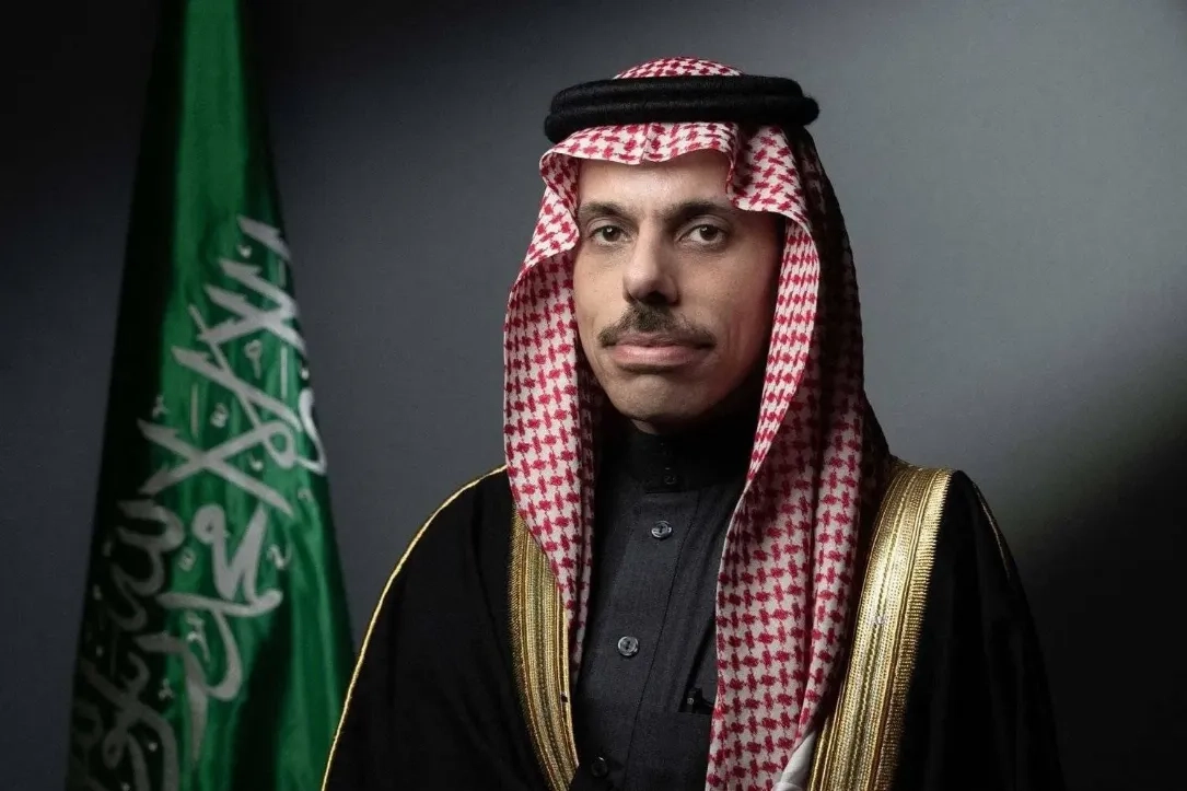 وزير الخارجية السعودي يصل إلى النرويج للمشاركة في منتدى أوسلو