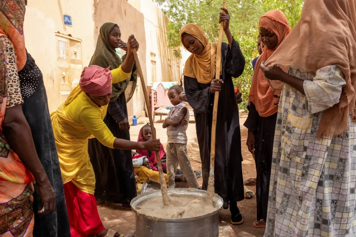 UN: Wars Now Displace Over 122 Million People as Aid Funding Falls