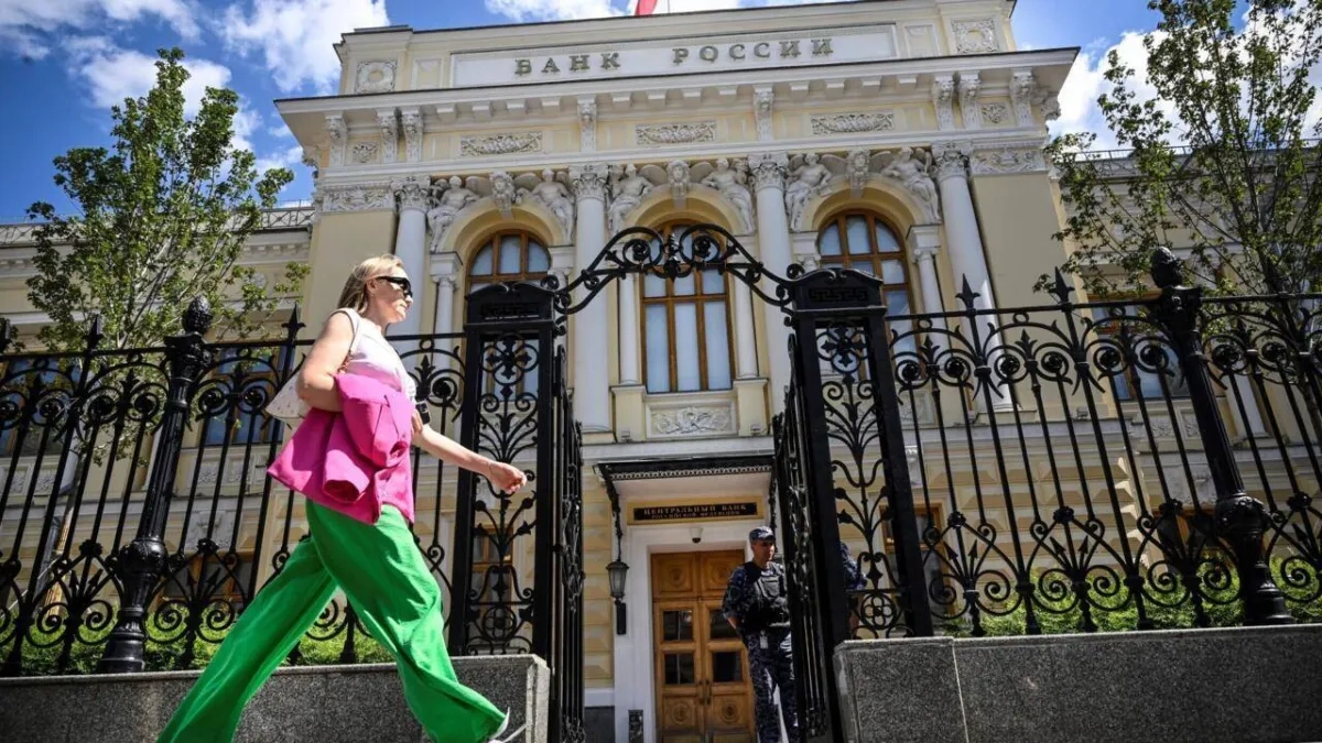 As Trump Mulls Sanctions, Russia's Military Economy Slows