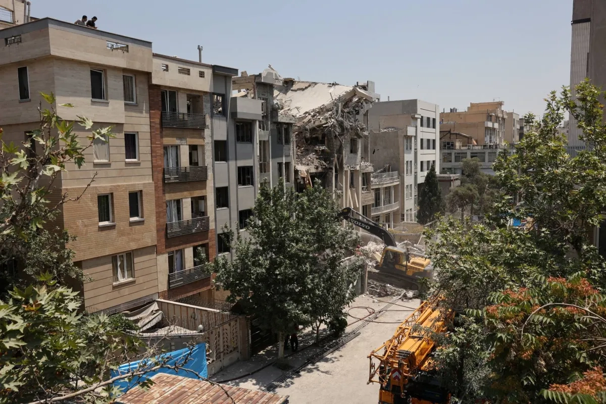 Israel Says Campaign on Iran to Intensify as Tehran Pledges 'Destructive' Attacks