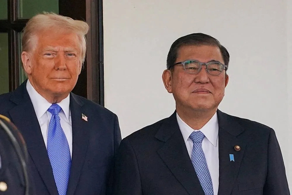 Japan's Ishiba Heads to G7 to Press Trump to Drop Auto Tariffs