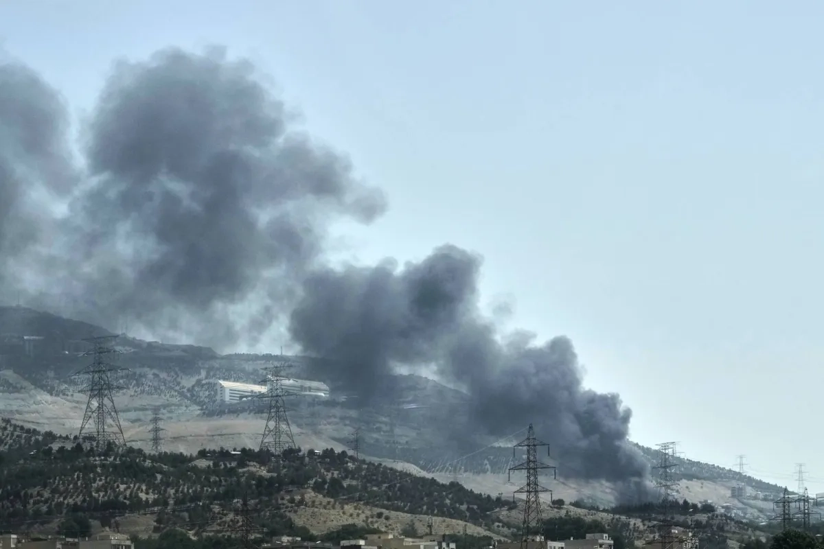 مصادر: إيران تسعى لمحادثات مع أميركا وإسرائيل... وبعثت رسائل لإنهاء القتال