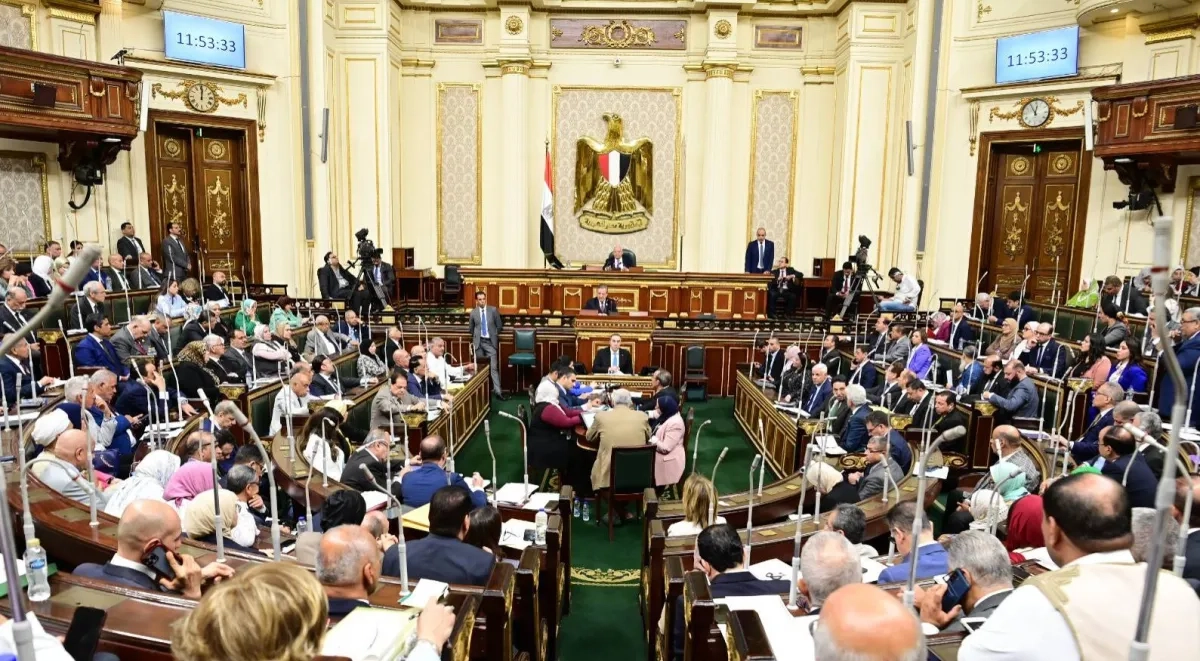 البرلمان المصري يمرر موازنة الدولة وسط شكوى الحكومة من «تعقيدات إقليمية»